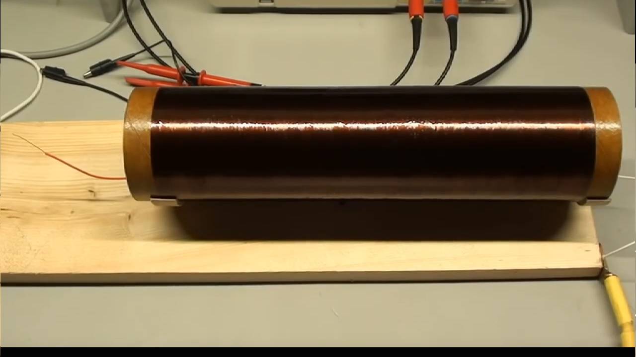 БТГ Катушка тесла. Расчёт, принципы настройки. Режим совмещения волн. смотреть онлайн