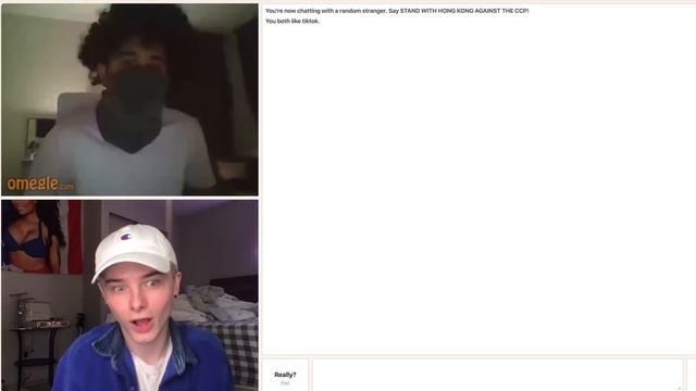 MY STALKER ON OMEGLE? смотреть онлайн