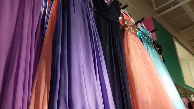 ПРИГЛАШАЮ в" Lucias's Boutigue" Northtown Mall Spokane WA смотреть онлайн