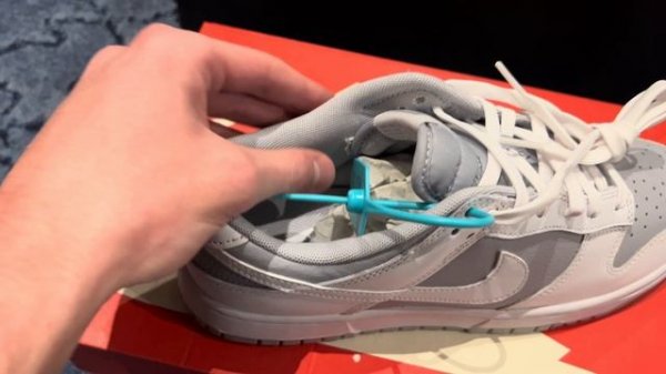 Обзор Nike dunk low | белые с серым