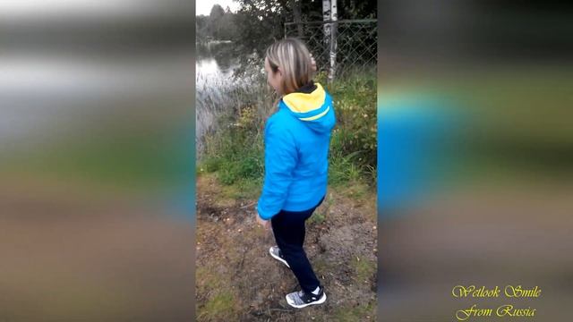 Wetlook Smile. Jump Into The Lake In Sports Clothes. Swimming In The Lake. In Klamotten Baden Gehen