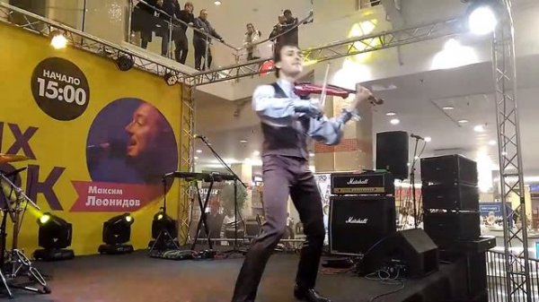 Виктор Лайт