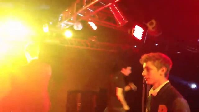 Kartashov Band - Красный Макасин [live] смотреть онлайн
