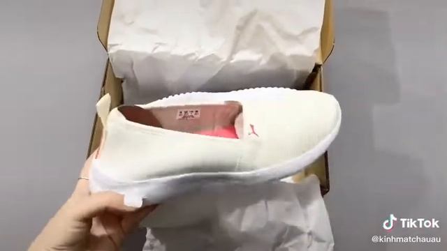 Giày Puma Adelina Slip-on giá 799k смотреть онлайн