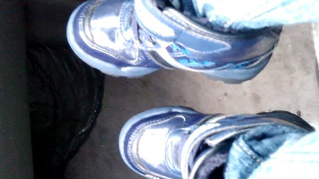 운동화 смотреть онлайн