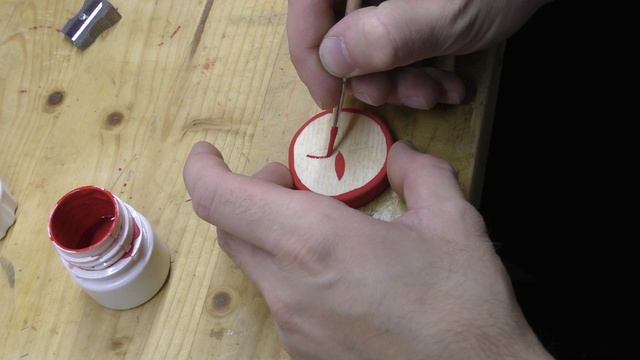 Брелок с отпечатком лапки