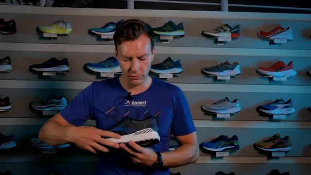Laufschuh Test | Brooks Addiction GTS 15 | (German | Deutsch) смотреть онлайн