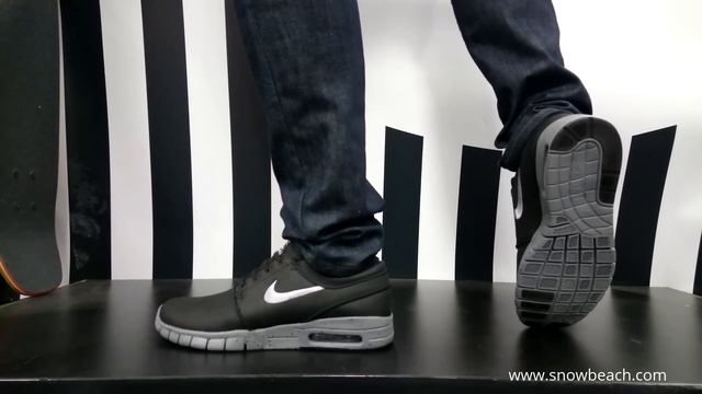 NIKE SB STEFAN JANOSKI MAX L QS NYC black metalic cool grey cool grey 749678 001 смотреть онлайн