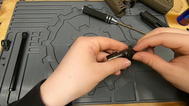 T013🔫 AAP-01 hop-up chamber disassembly and reassembly | Airsoft tech guide смотреть онлайн