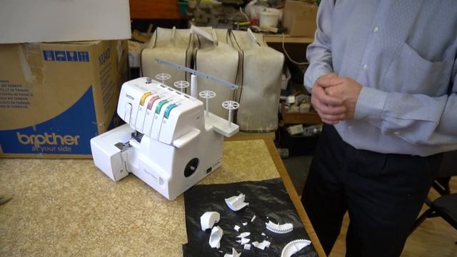 Оверлок Brother 1034D - нетипичный творческий ремонт. Часть 1. смотреть онлайн