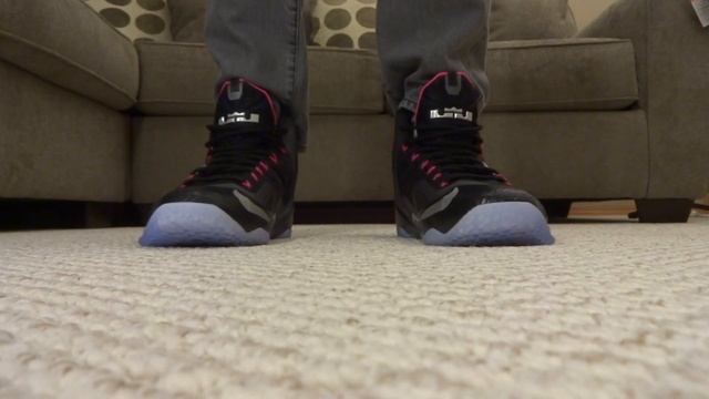 Nike LeBron 11 Miami Nights - On Foot Review смотреть онлайн