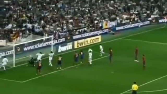 Песня для футболист смотреть онлайн