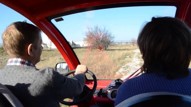 Лена школьный учитель и она переживает за Тайган ! смотреть онлайн