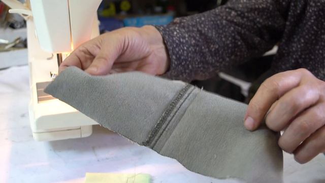 Приспособление для помощи в местах утолщения ткани при шитье смотреть онлайн