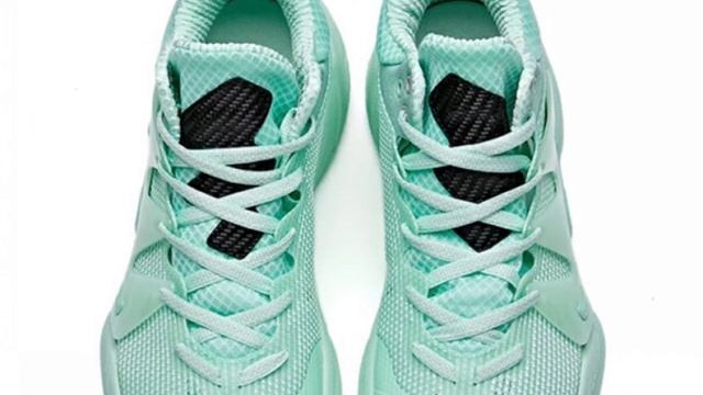 THE MOUNTAIN Anta X Klay Thompson KT GREEN Detailed Look смотреть онлайн