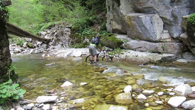 Bestard Breithorn Lite - Across the river смотреть онлайн