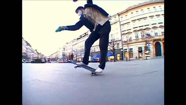 Darkslide.cz: Vans Skate Classics wear test Prague (2021) смотреть онлайн