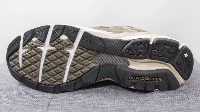 Teddy Santis x New Balance 990 V3 "Grey / Blue" (M990TO3): Review & On-Feet смотреть онлайн