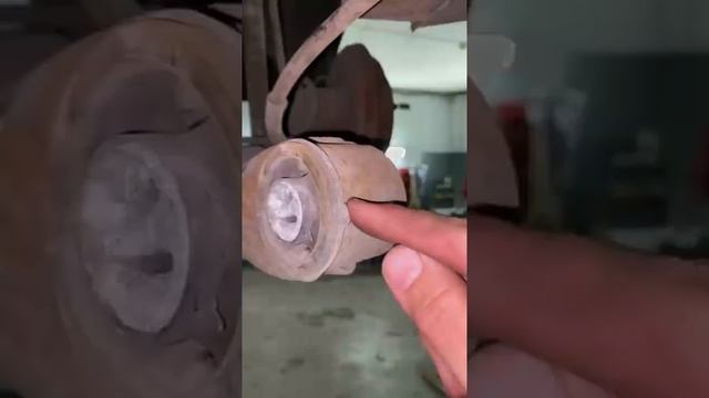 Форд Фиеста (Ford Fiesta). Замена сайлентблоков.