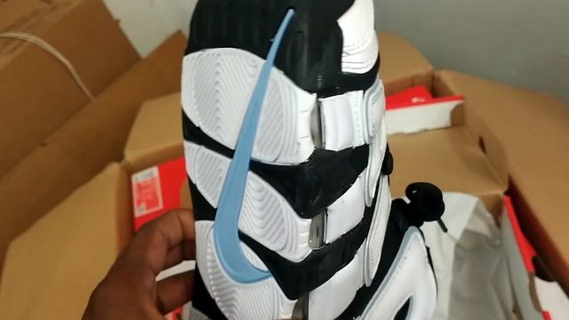 Nike More Uptempo Cobalt Bliss смотреть онлайн