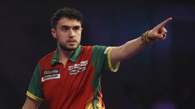 Waar komt de bijnaam van Jamie Lewis vandaan? - RTL 7 DARTS: WK 2018 смотреть онлайн