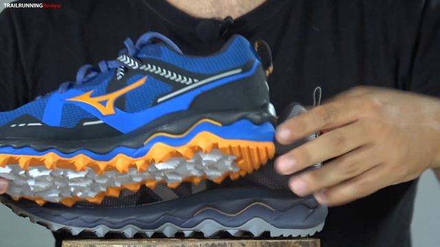 Mizuno Wave Mujin 7 vs Mizuno Wave Mujin 6 смотреть онлайн