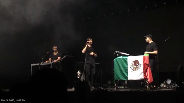 Moderat Speech: All the time we come to Mexico 'I shit my pants' смотреть онлайн