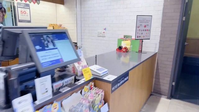 中韩双胞胎萌娃人气爆棚！接连收到蛋糕礼物，看看是谁送的？ смотреть онлайн