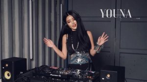 YOUNA - Melodic Techno Progressive House DJ Mix 05 Dubai