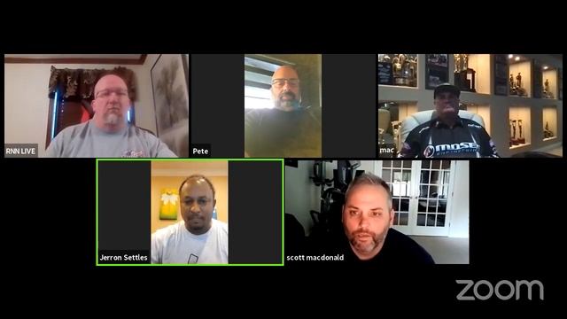 Britt Cummings live on Racers News Network. смотреть онлайн
