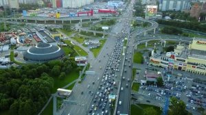 История ПДД: От каменных до умных дорог