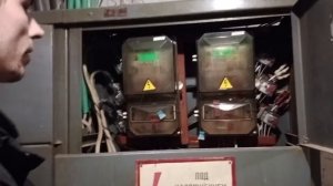 В подвалах наших домов засела ООО " КОН"  и еще квартирантов нам поселила за наш счет.