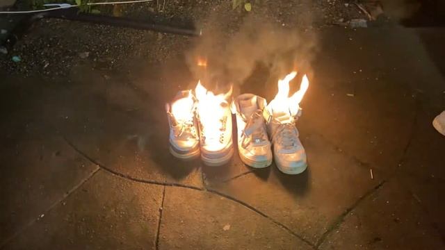 Burning my sneakers смотреть онлайн