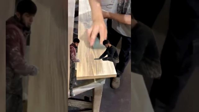 Покраска пиломатериалов в цехе смотреть онлайн