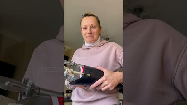Сапоги по скидке #скидки #сапоги #блондинка смотреть онлайн