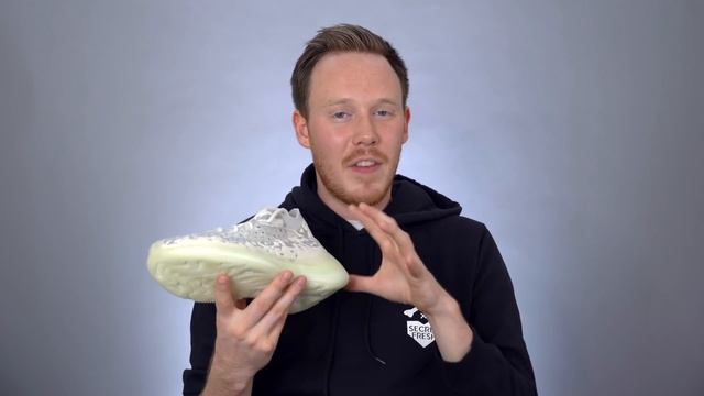 Adidas YEEZY Boost 380 Alien REVIEW & ON FEET смотреть онлайн
