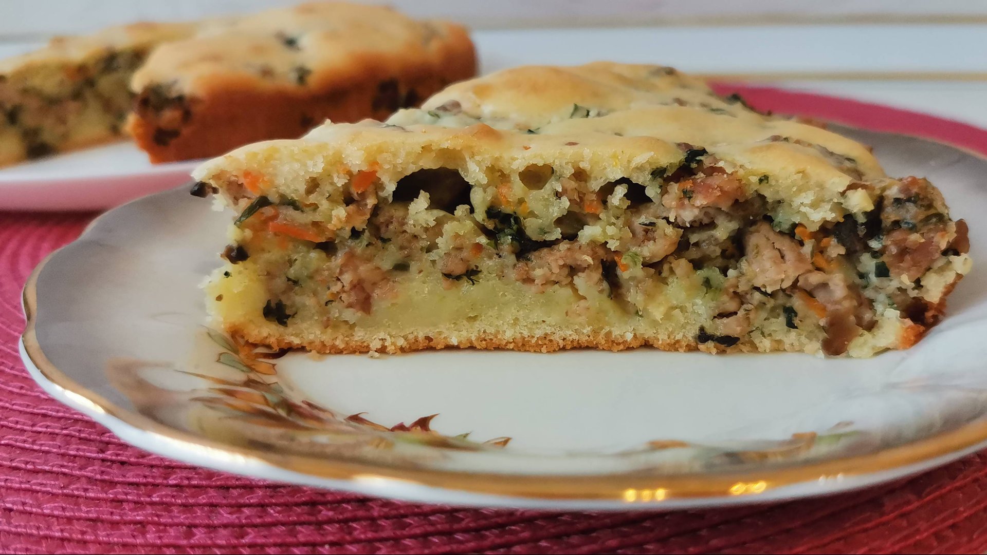 Простой рецепт пирога с мясом на обед, ужин или перекус. Готовим дома быстро и просто. смотреть онлайн