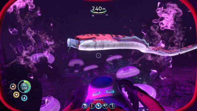Subnauticas Scariest Enemies and heres why... смотреть онлайн