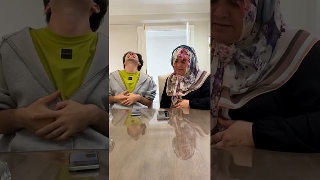 Oyim bilan o’yin🤣 oyimga tilaklarizni yozib qoldring comentga, chunki o’qiydila smslani смотреть онлайн