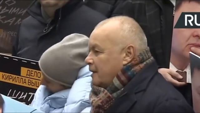 Киселёв и Симоньян ищут работу смотреть онлайн