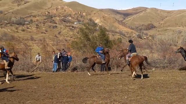Бузкаши файзобод д калоши човидон човандоз д тудаи наск смотреть онлайн