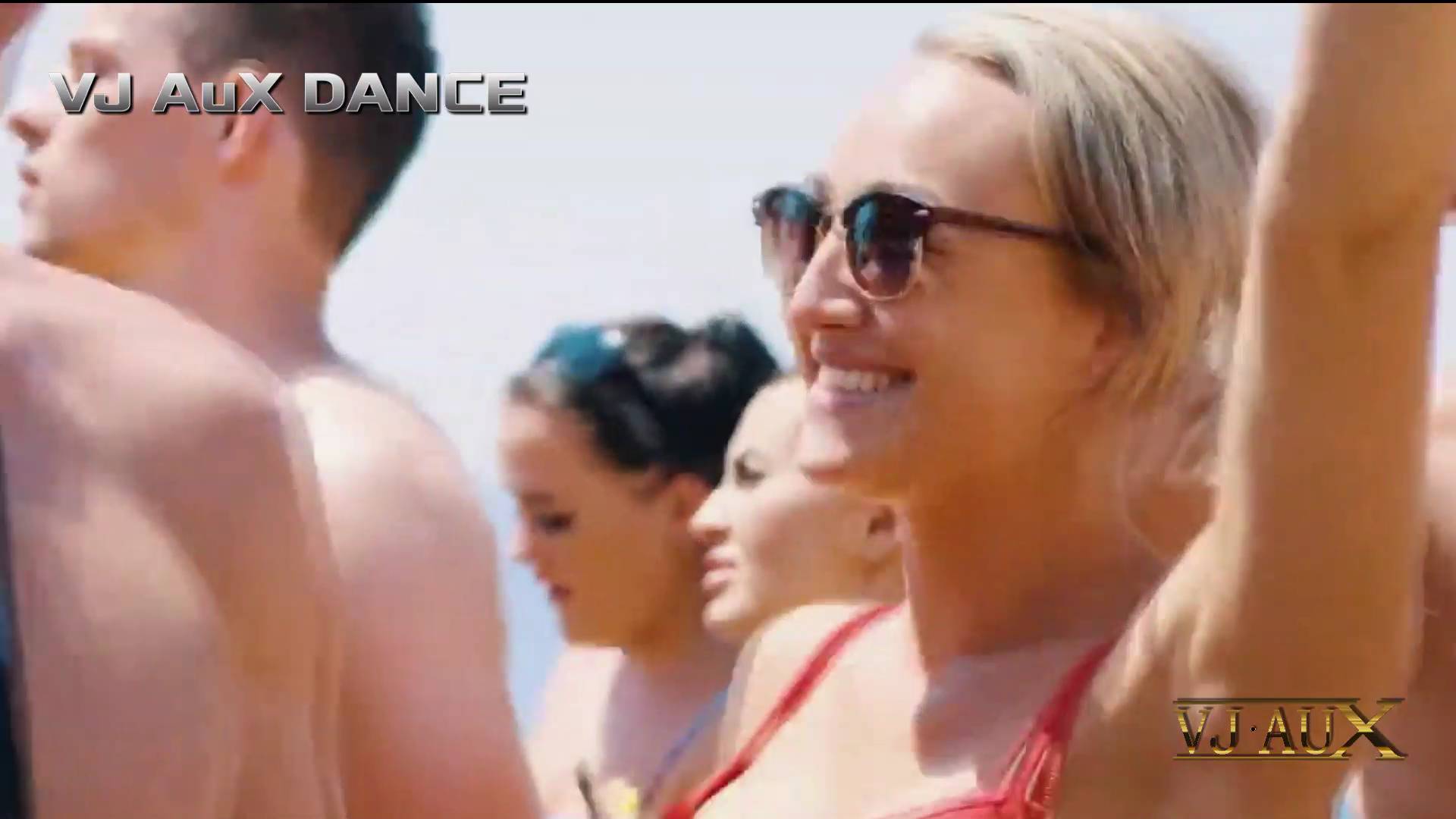 Klubbheads- Hiphopping (Dip Stage & Max Bolotov Remix) VJ AuX смотреть онлайн