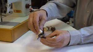 Регулятор натяжения верхней нити швейной машины Чайка. Разборка и сборка своими руками