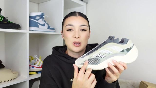 ANOTHER CLEAN COLOUR WAY! YEEZY 700 V3 FADE SALT REVIEW & ON FOOT смотреть онлайн