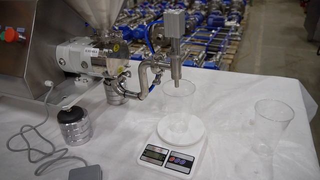 Дозирование особо вязких продуктов. Роторно-поршневой дозатор смотреть онлайн