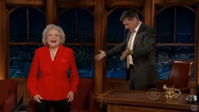 Betty White - Practically A 2 Hour Comedy Special - 18/22 Visits & More In Chron. Order смотреть онлайн