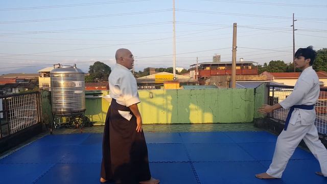 TAMANG PAG-IWAS GAMIT ANG PAA (Aikido) (Ashi Sabaki) смотреть онлайн