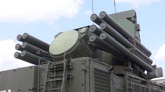 Боевая работа ЗРПК «Панцирь-С1» смотреть онлайн