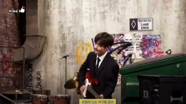 король 👑 сцены Тэхён и новый кавер смотреть онлайн