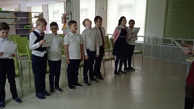 2020-2021. 5 класс. Репетиция номера к концерту, посвященному Дню Победы (2) смотреть онлайн